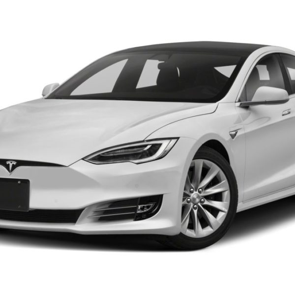 Farve og billak til Tesla